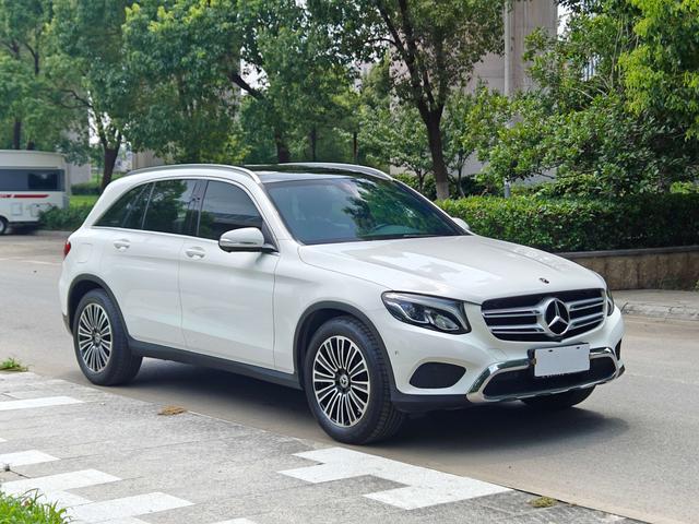 Mercedes-Benz GLC 2019 1