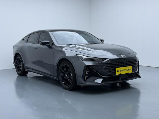 Changan UNI-V 2022 1