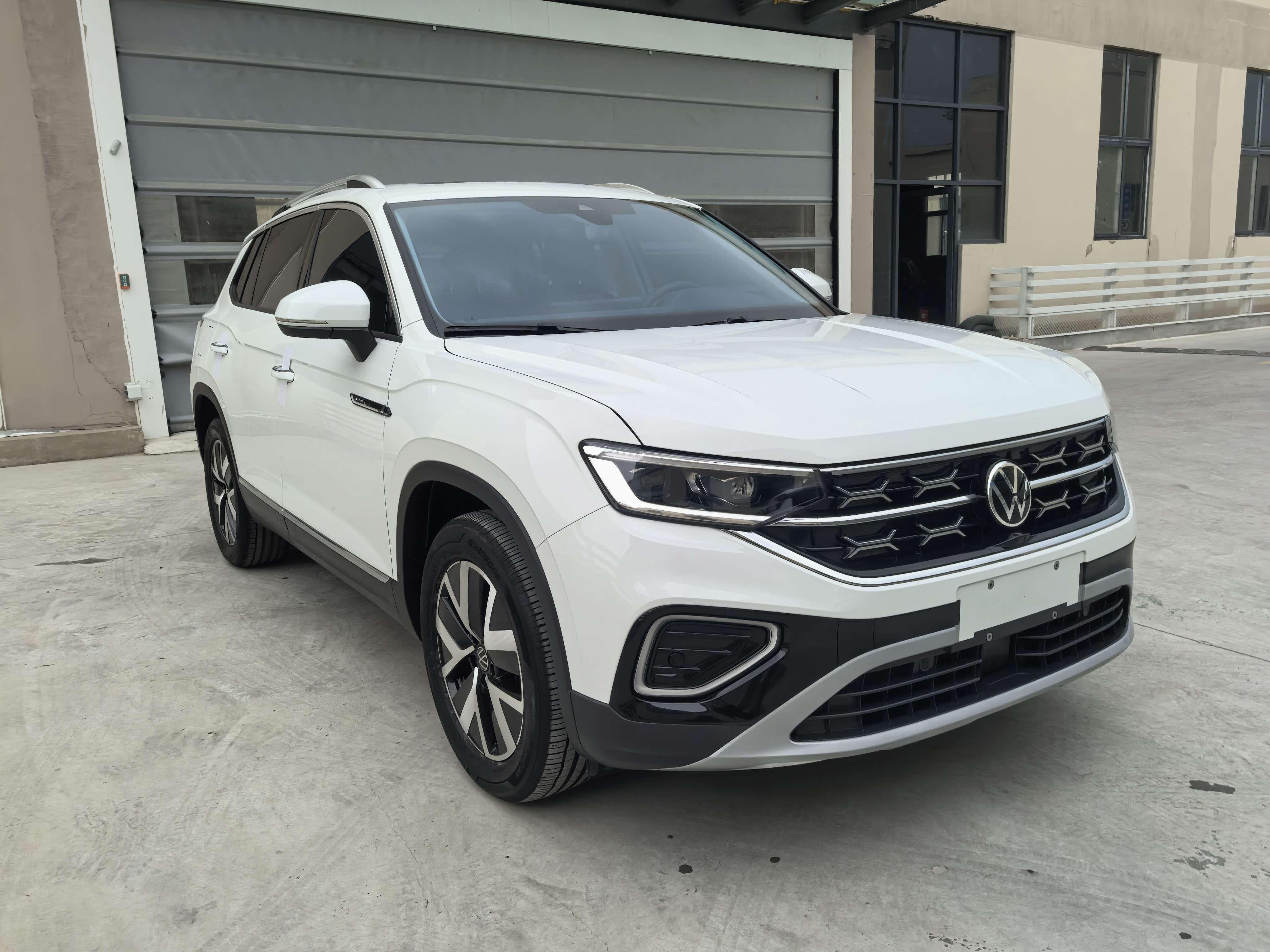 Volkswagen Tayron 2023 1