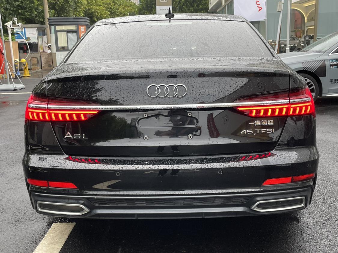 Audi A6 2021 1