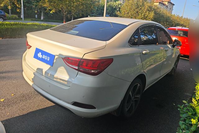 BAIC D50 2018 1