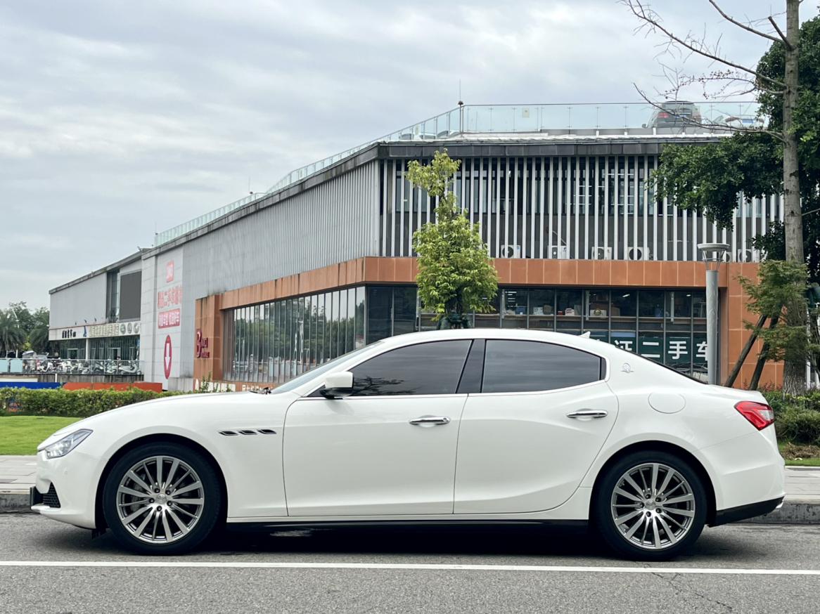 Maserati Ghibli 2014 1