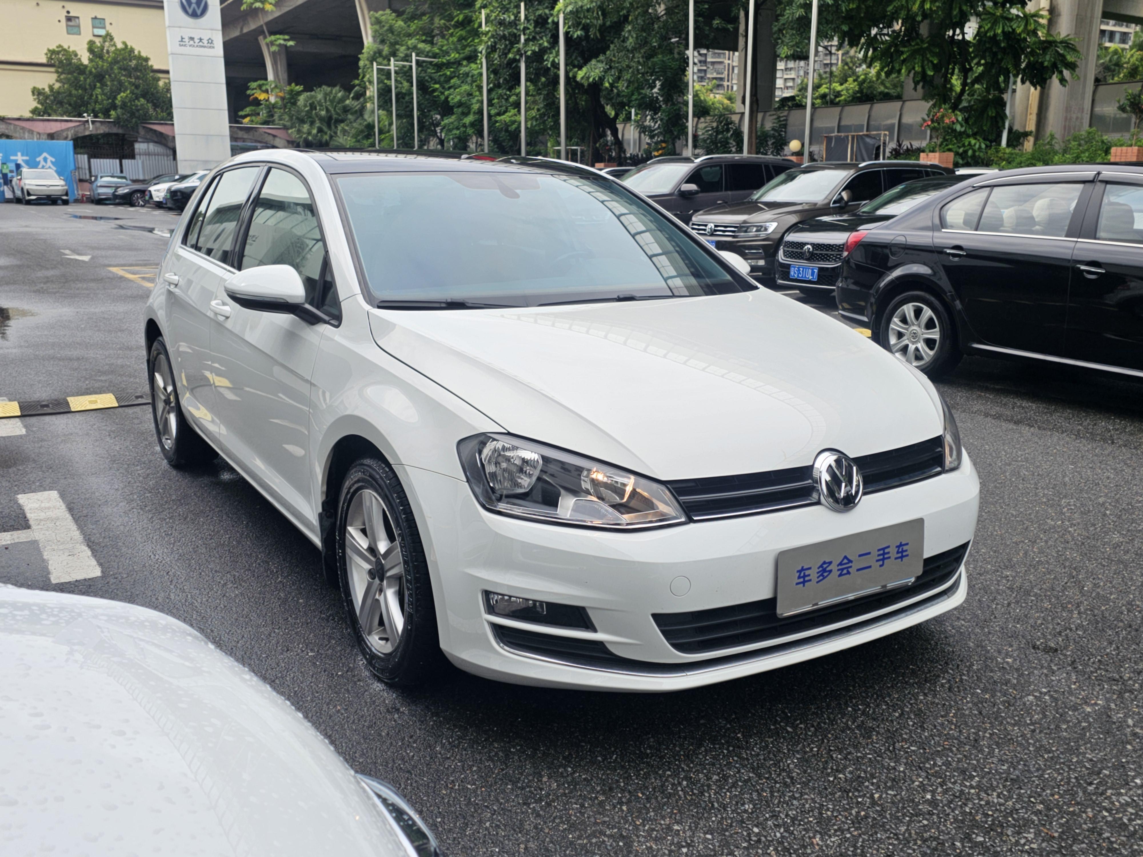 Volkswagen Golf Sportsvan 2015 1
