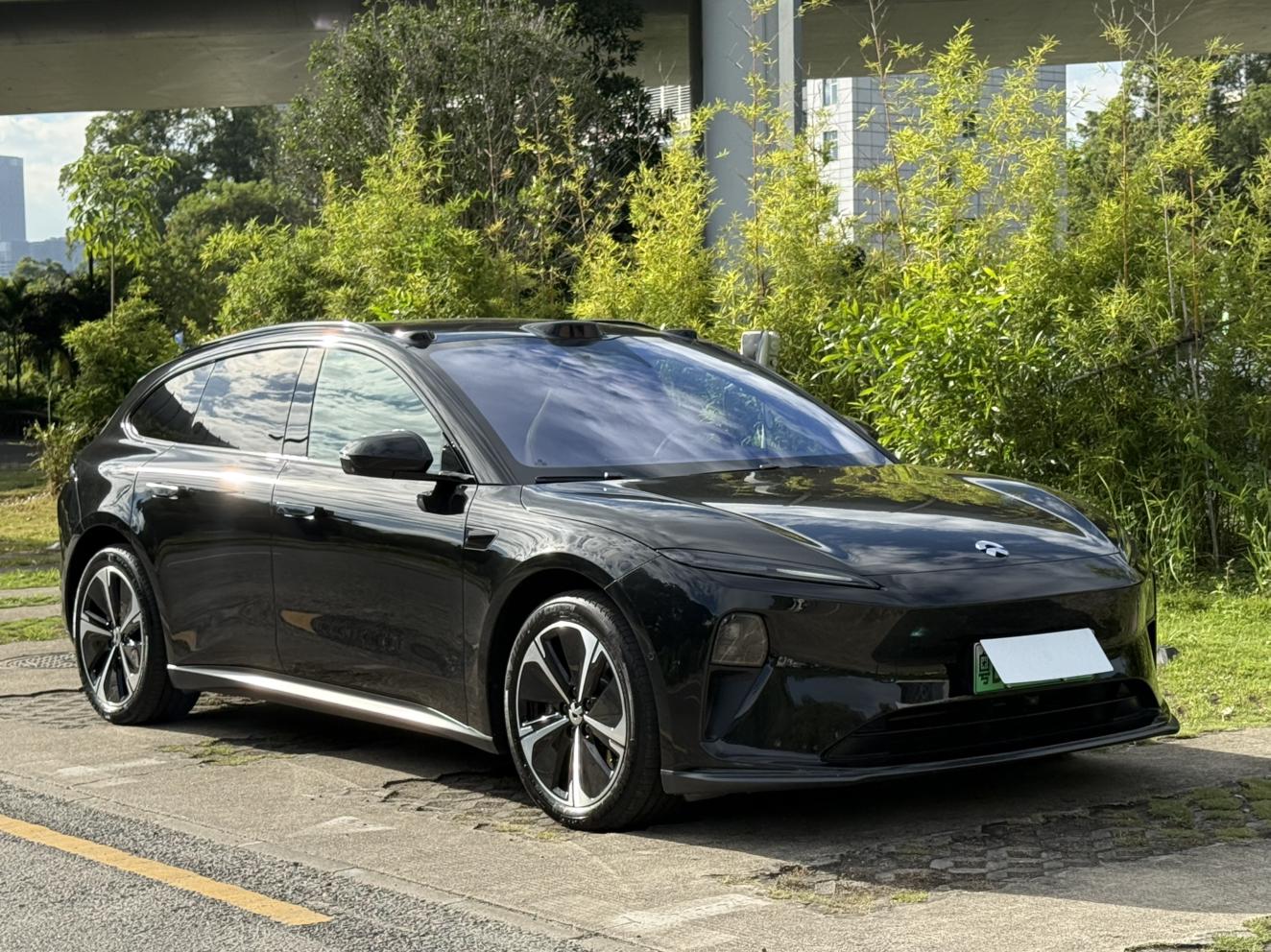 NIO ET5 2024 1