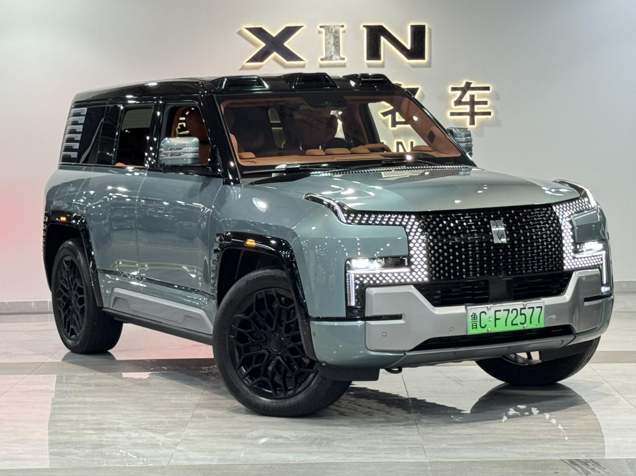 BYD Yangwang U8 2023 1