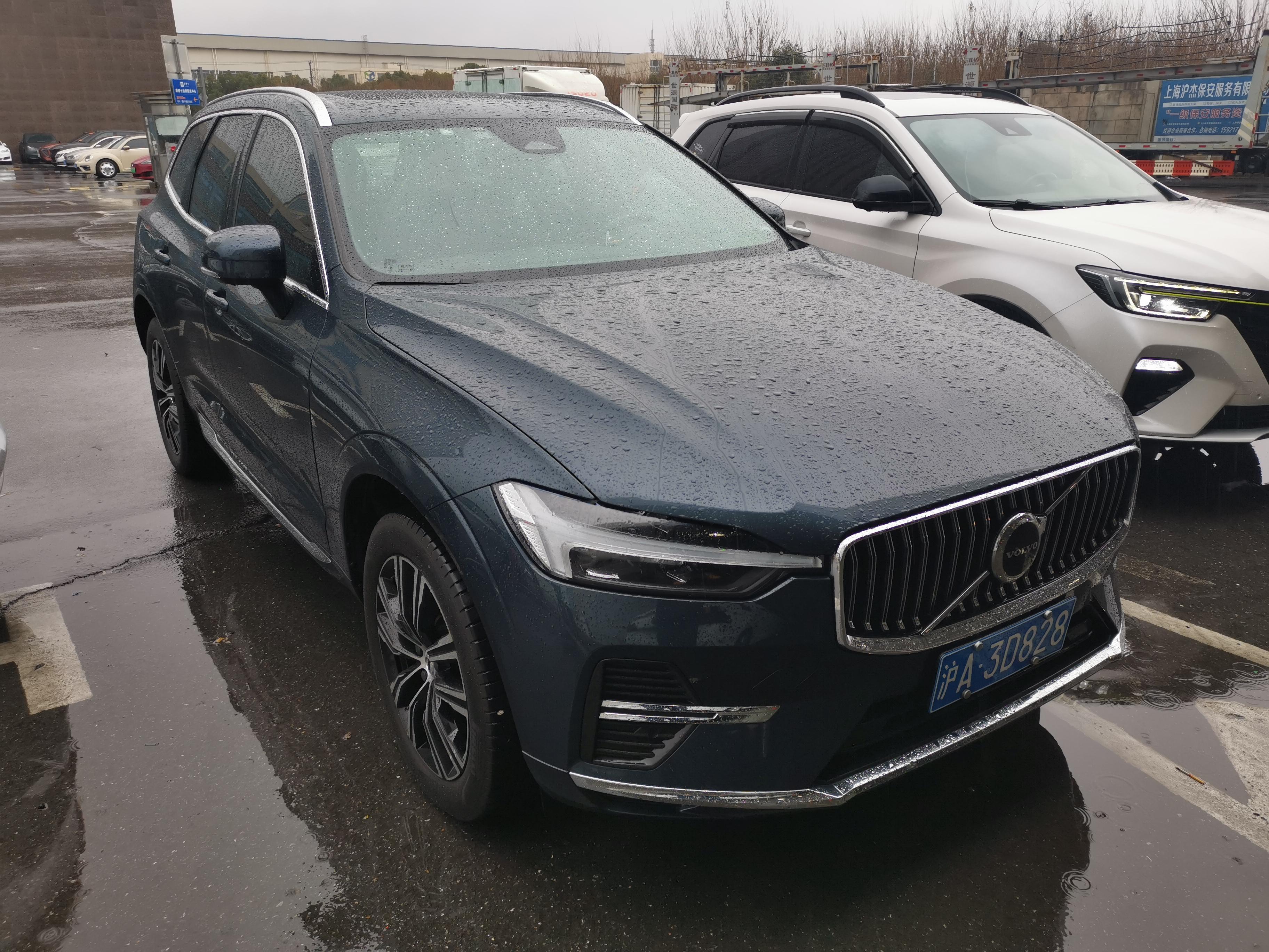 Volvo XC60 2022 1