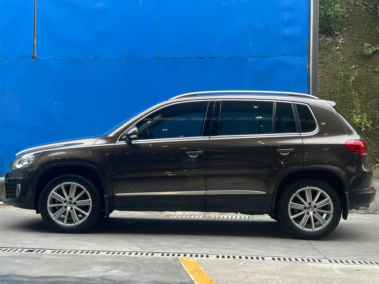 Volkswagen Tiguan 2013 1