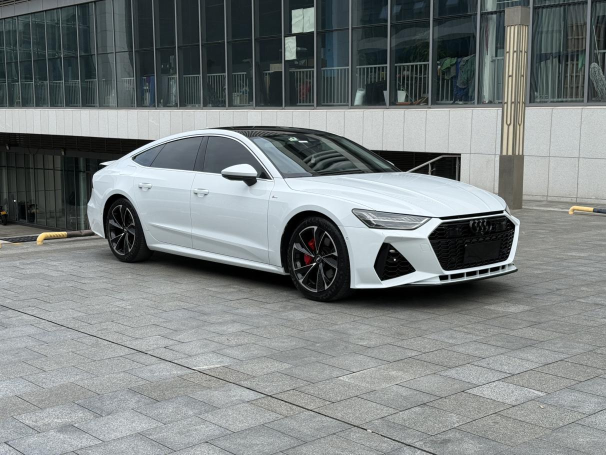 Audi A7 2021 1