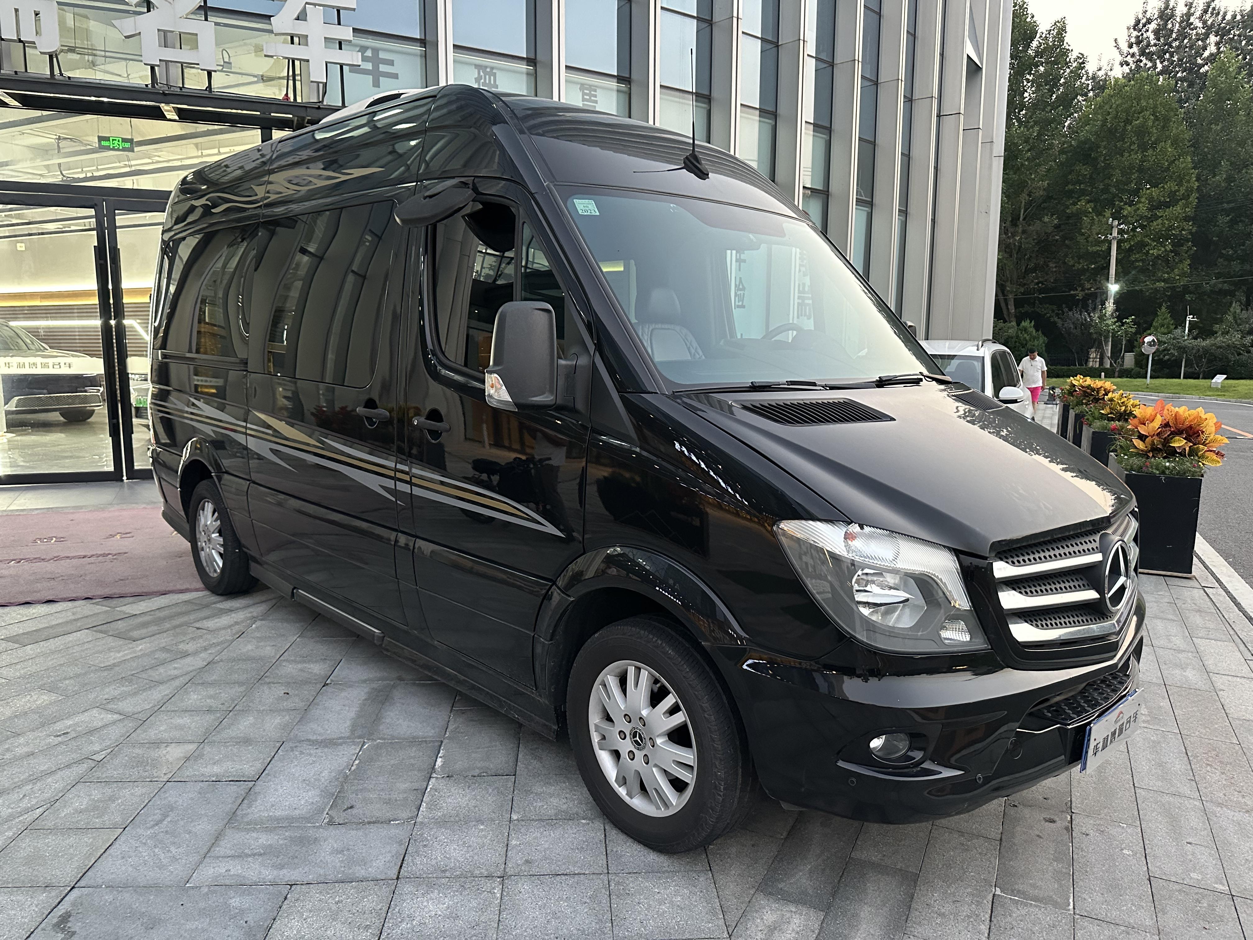 Mercedes-Benz Sprinter 2019 1