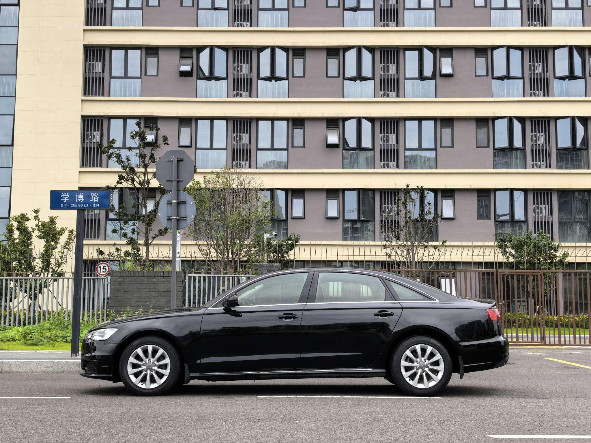 Audi A6 2016 1
