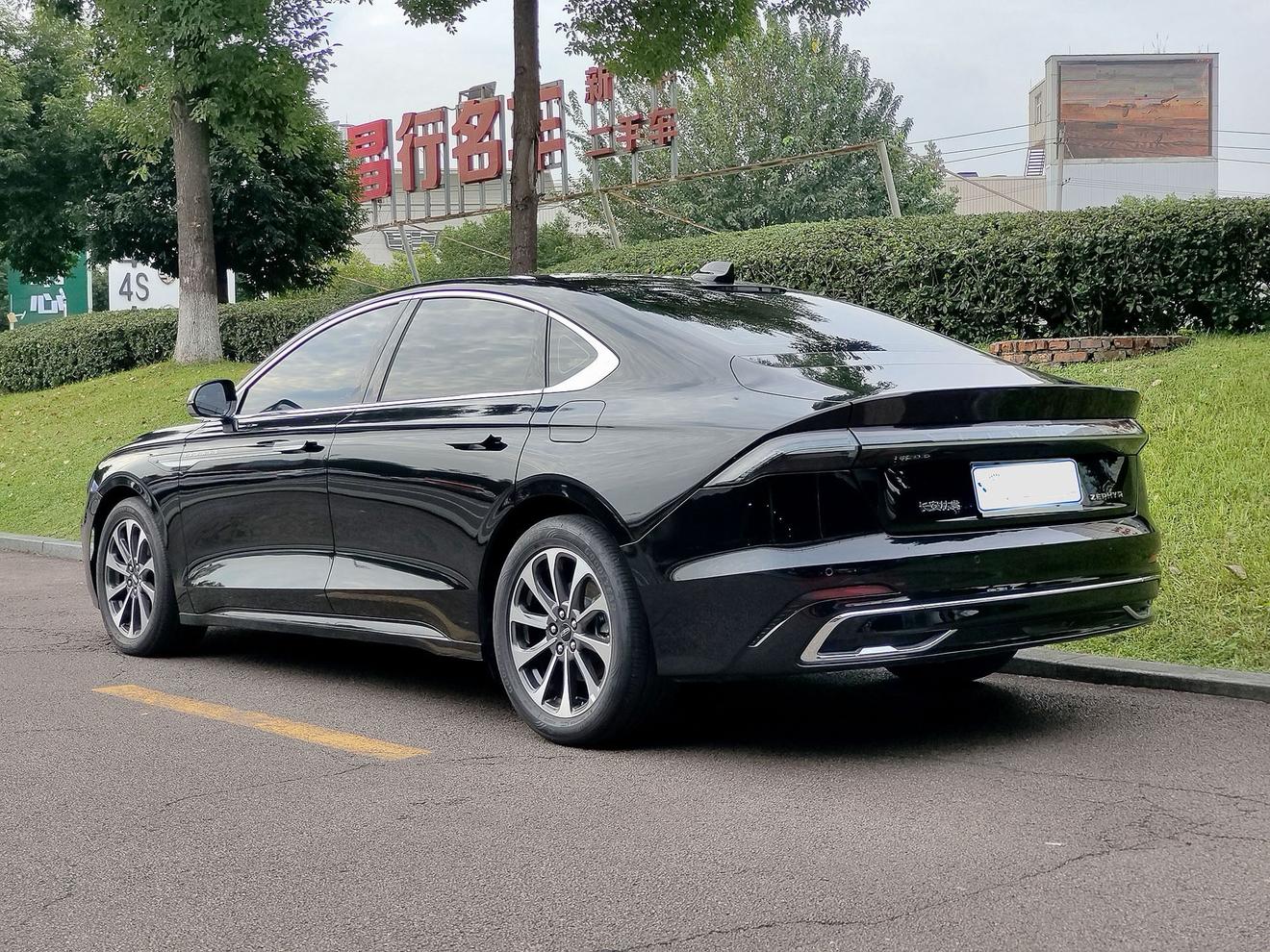 Lincoln Z 2022 1