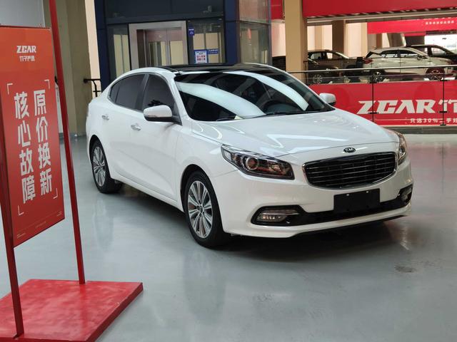 Kia K4 2015 1