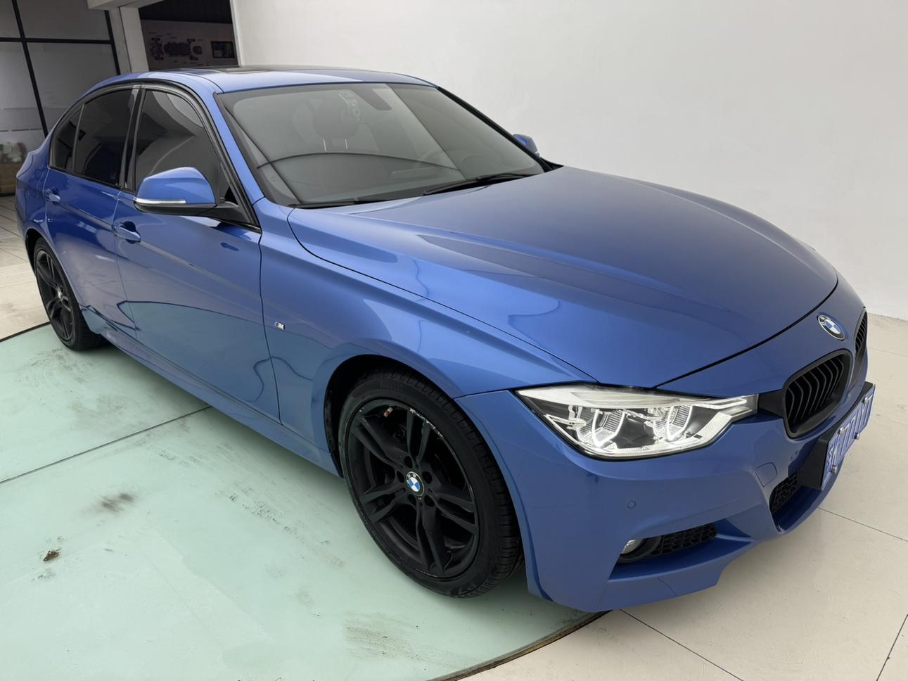 BMW 3 серии 2019 1