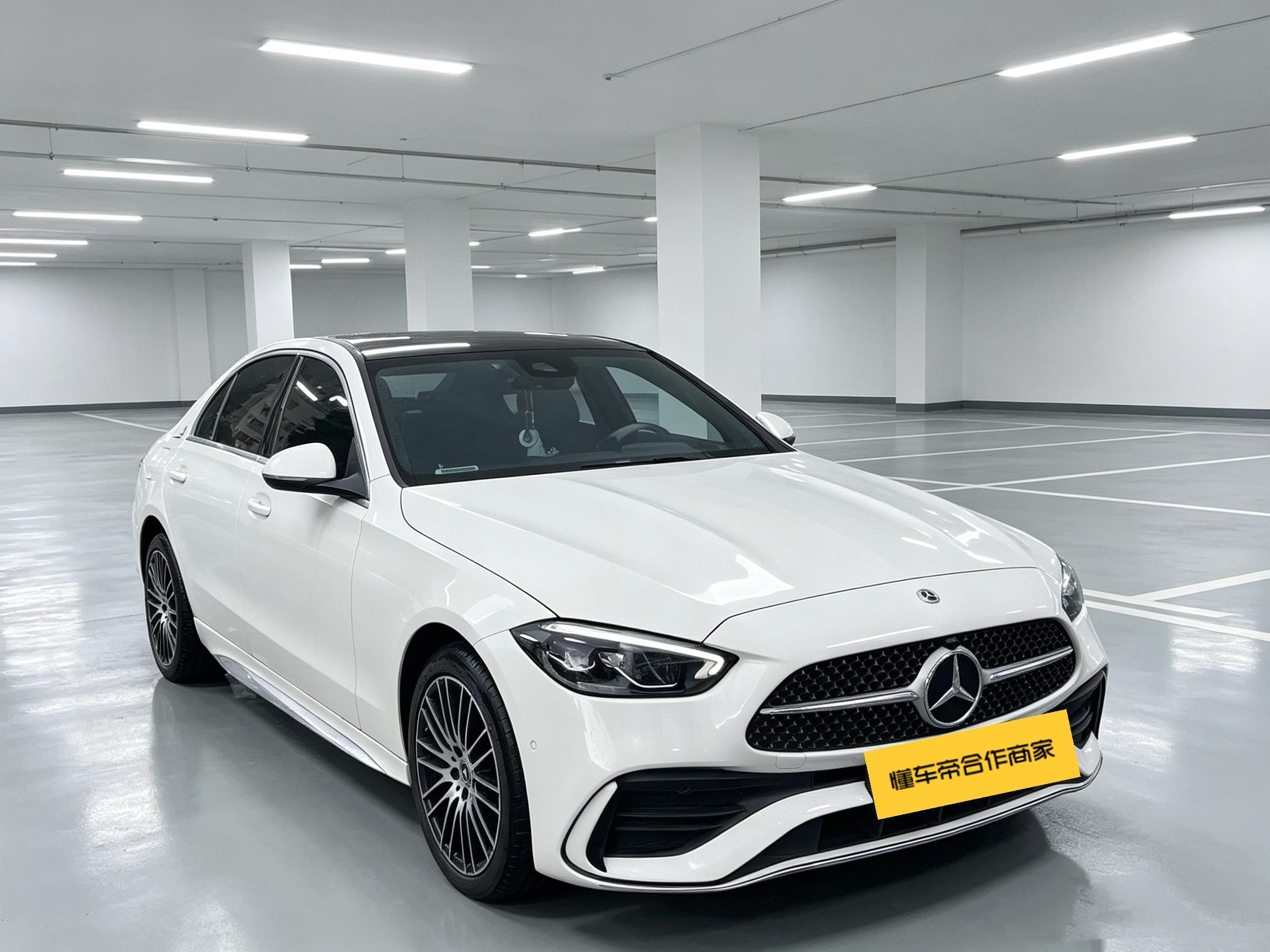 Mercedes-Benz C-Класс 2023 1