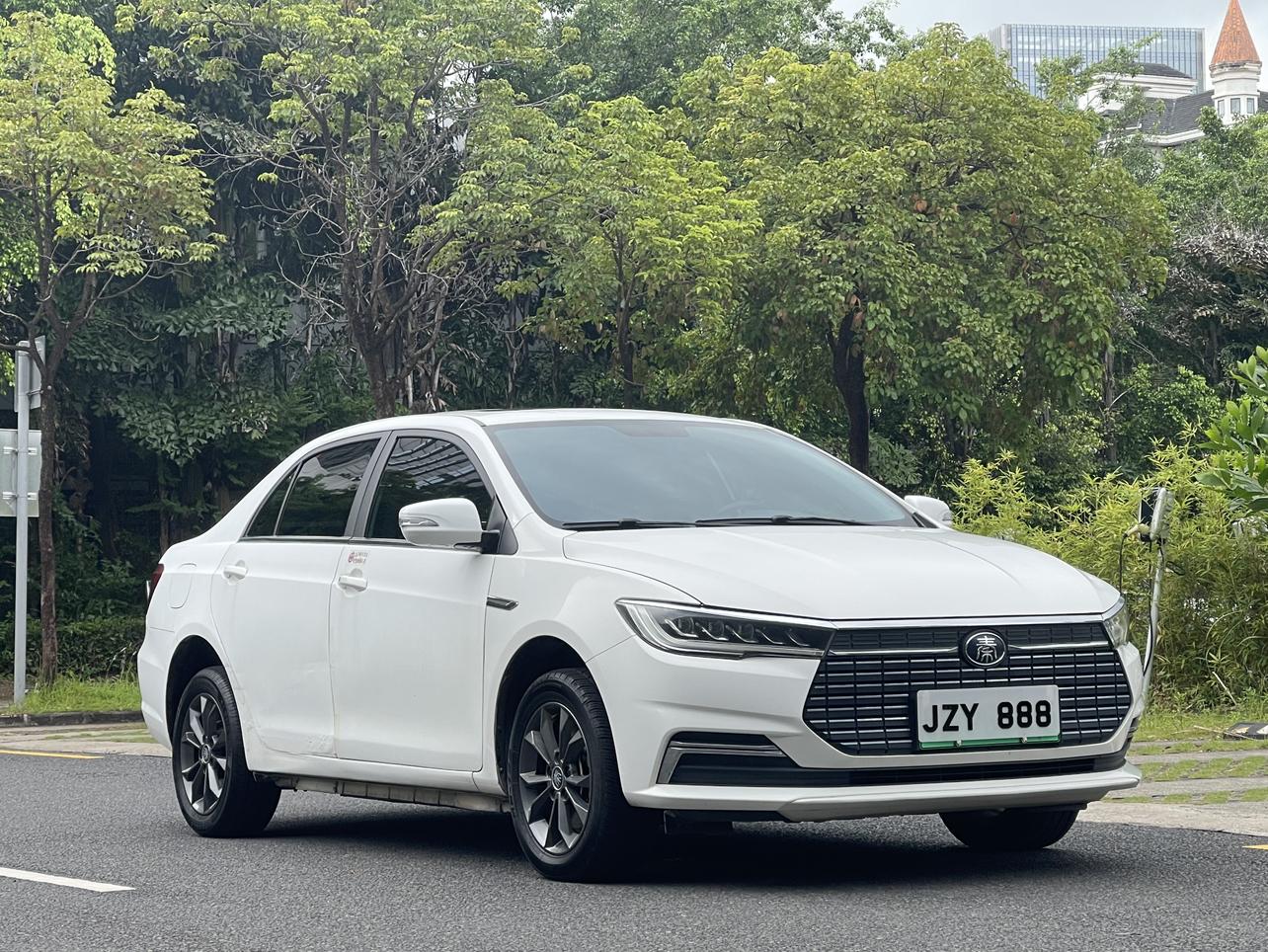 BYD Qin 2020 1