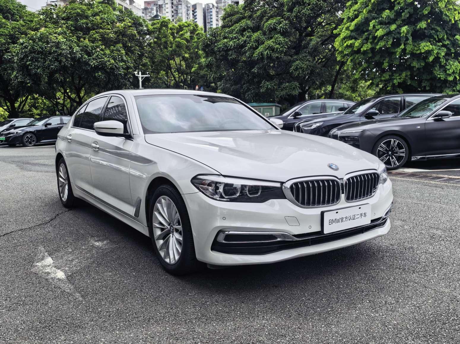 BMW 5 серии 2019 1