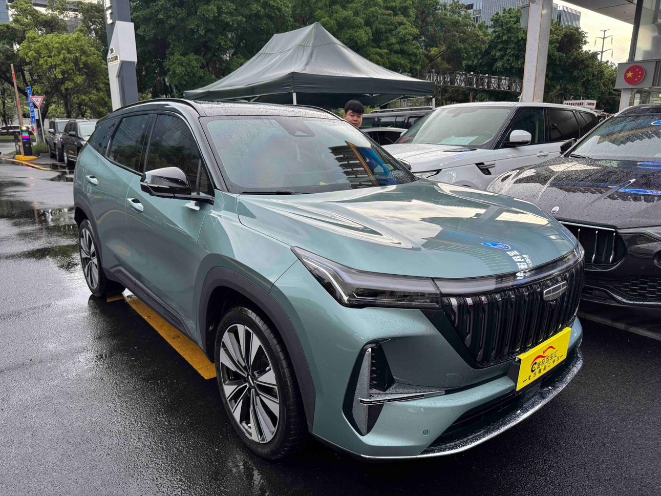 Geely Boyue L 2025 1