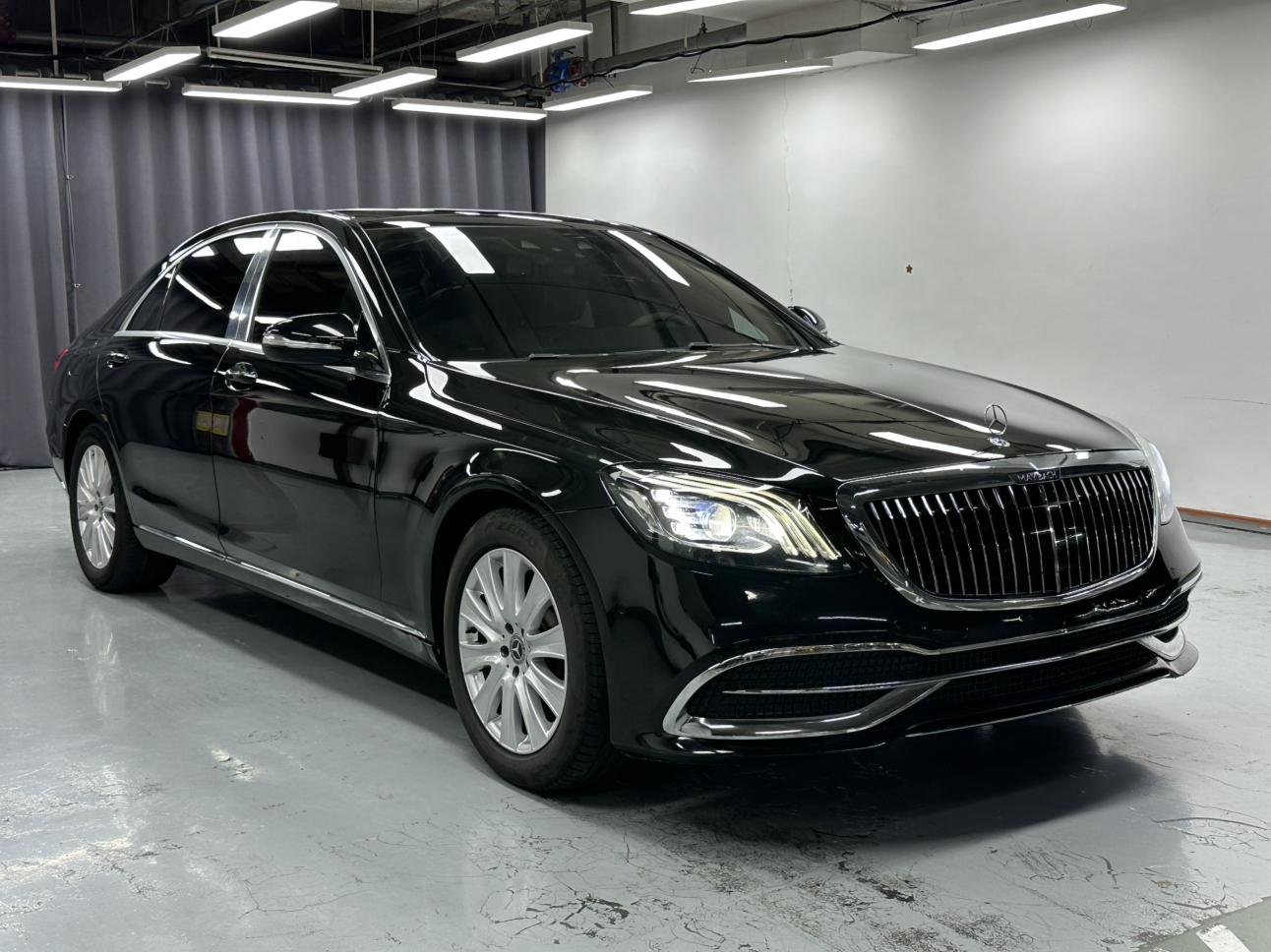Mercedes-Benz S-Класс 2018 1
