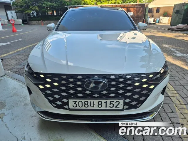 Hyundai Grandeur 2022 1