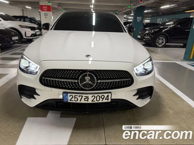 Mercedes-Benz E-Класс 2023 1