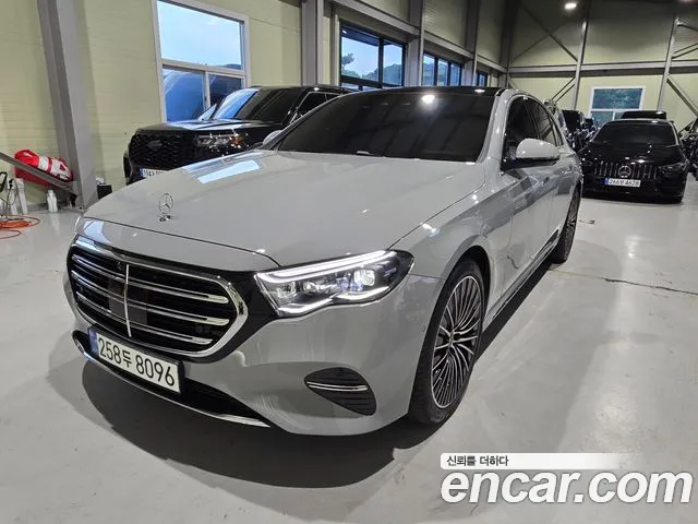 Mercedes-Benz E-Класс 2025 1