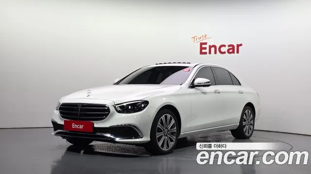 Mercedes-Benz E-Класс 2022 1