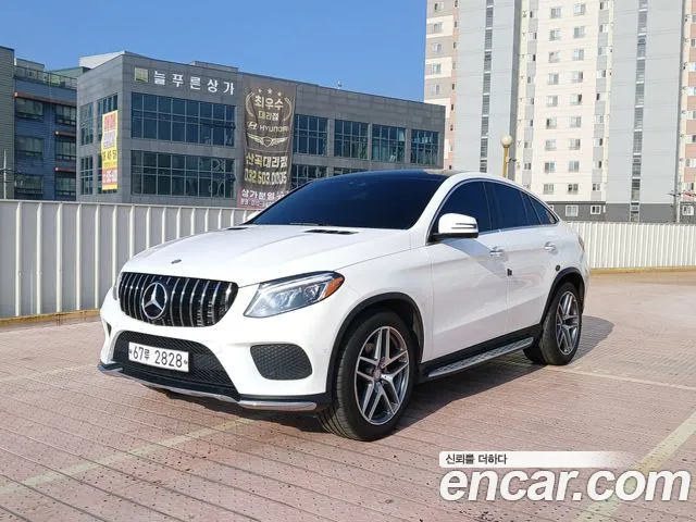 Mercedes-Benz GLE 2017 1