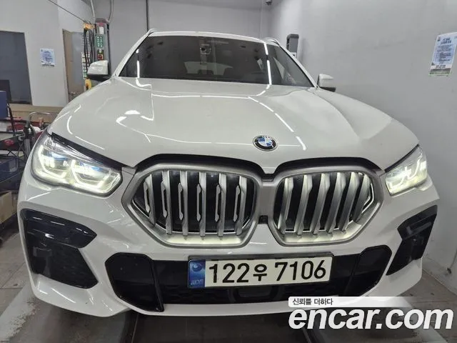 BMW X6 2021 1