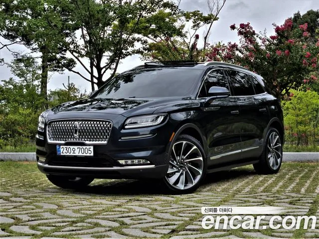 Lincoln Nautilus 2023 1