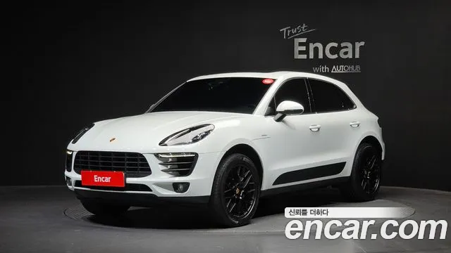 Porsche Macan 2016 1