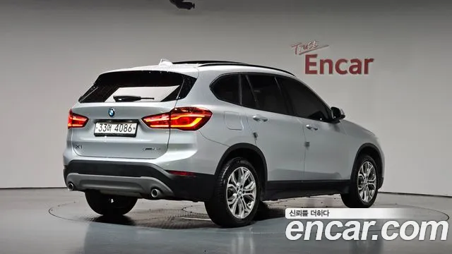 BMW X1 2018 1