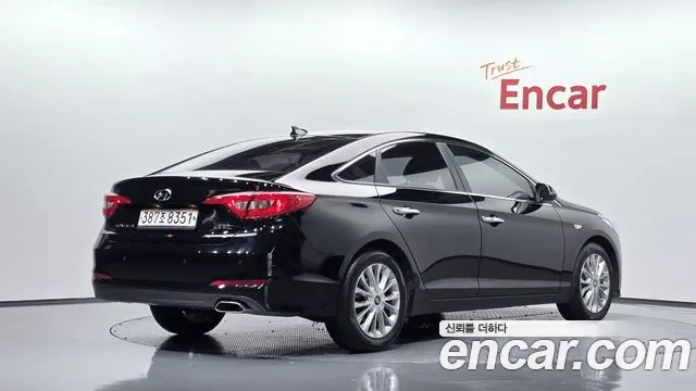 Hyundai Sonata 2015 1