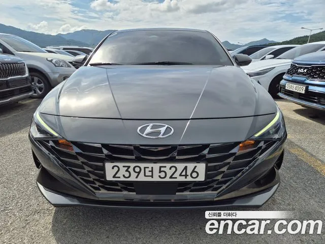 Hyundai Avante 2022 1