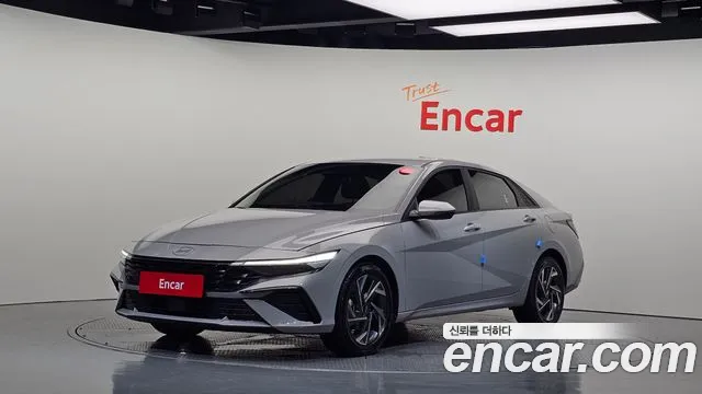 Hyundai Avante 2023 1