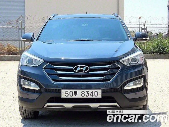 Hyundai Santa Fe 2014 1