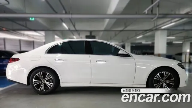 Mercedes-Benz E-Класс 2025 1