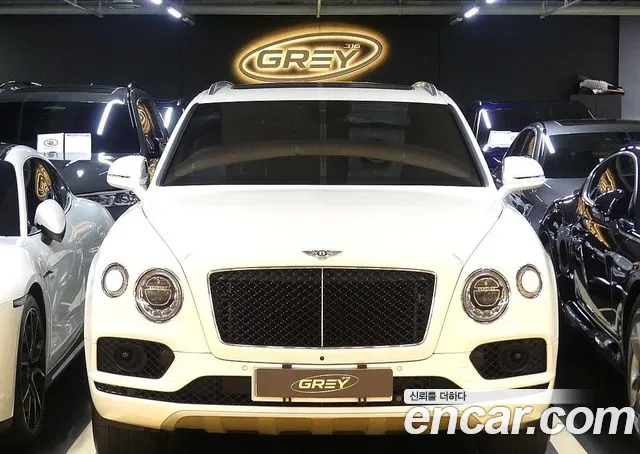 Bentley Bentayga 2019 1