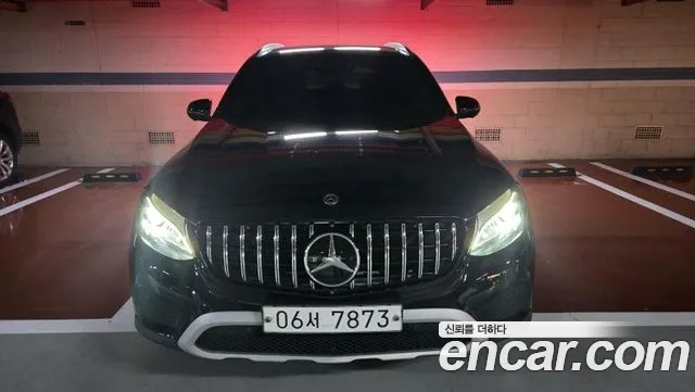 Mercedes-Benz GLC 2018 1